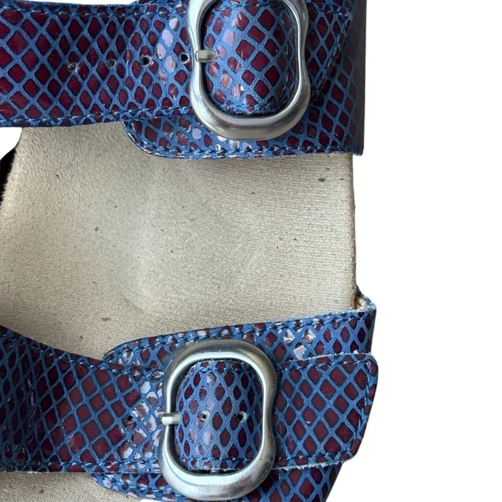 Dansko Sophie Metallic Blue Purple Buckle Adjustable Sandals Size 40 9.5 - Picture 3 of 11